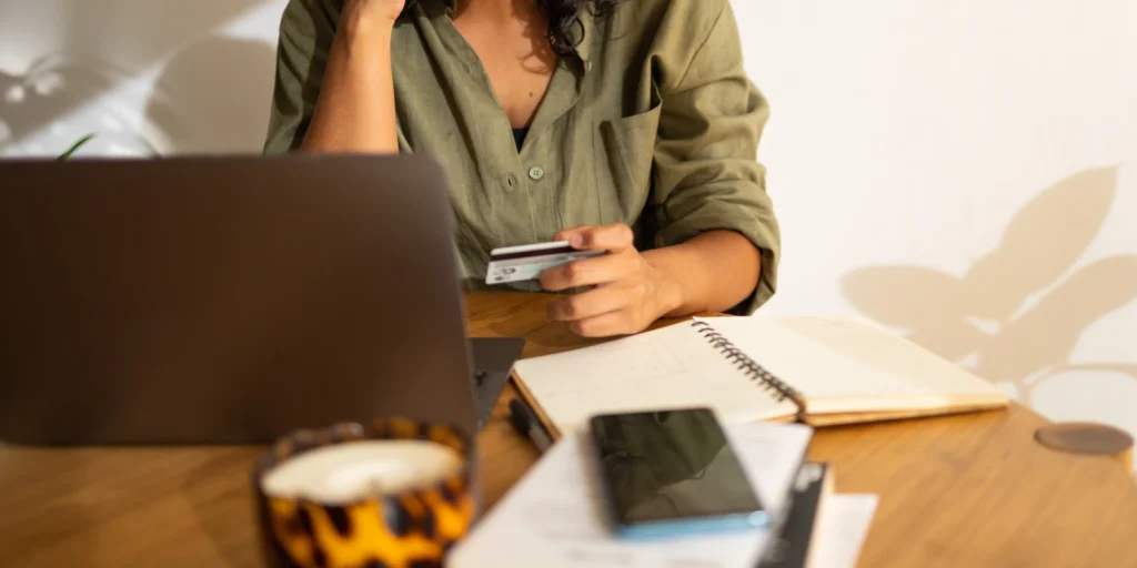 Alur Transaksi Penjualan Kredit dan Tips Mengontrolnya