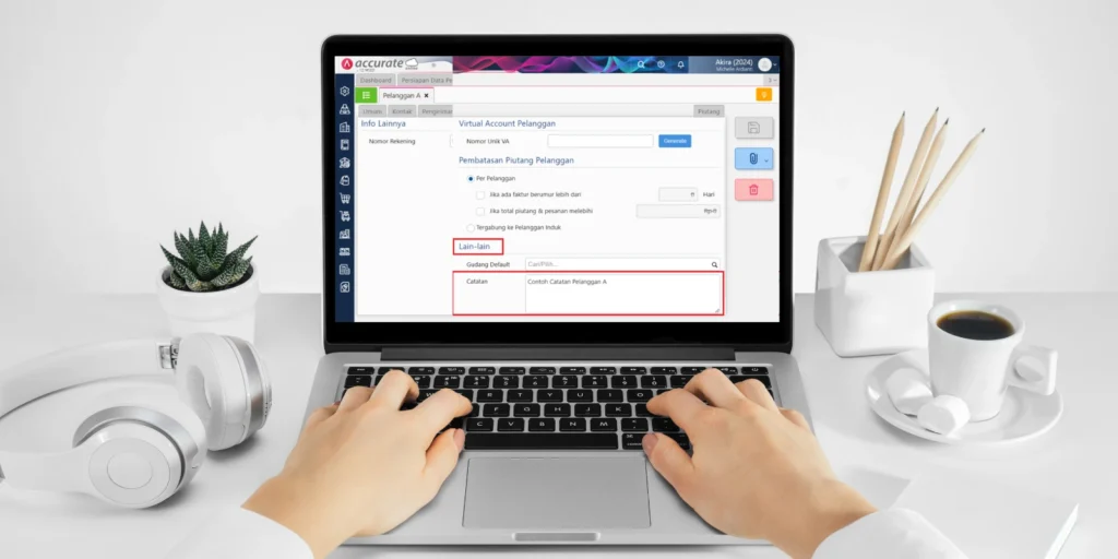 Catatan di Laporan Daftar Pelanggan pada Accurate Online
